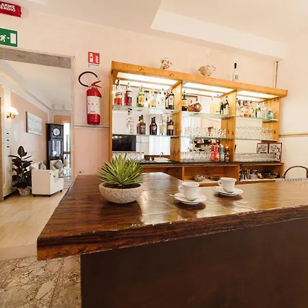 Carol Hotel Cesenatico