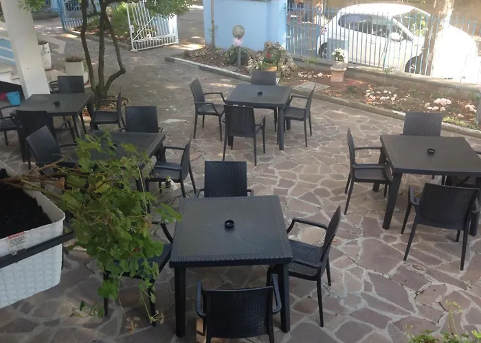 מלון Carol צ'סנטיקו